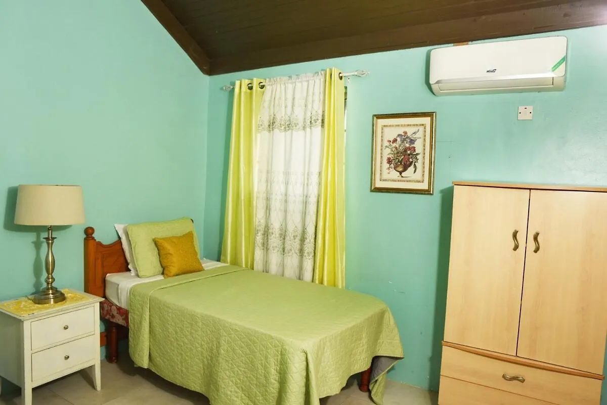 Private 2 Bedroom - Pool N Beach 205A Montego Bay