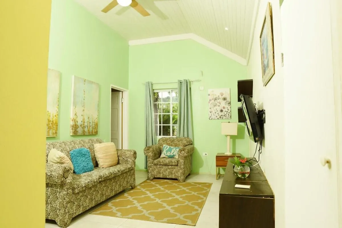 Private 2 Bedroom - Pool N Beach 205A Montego Bay